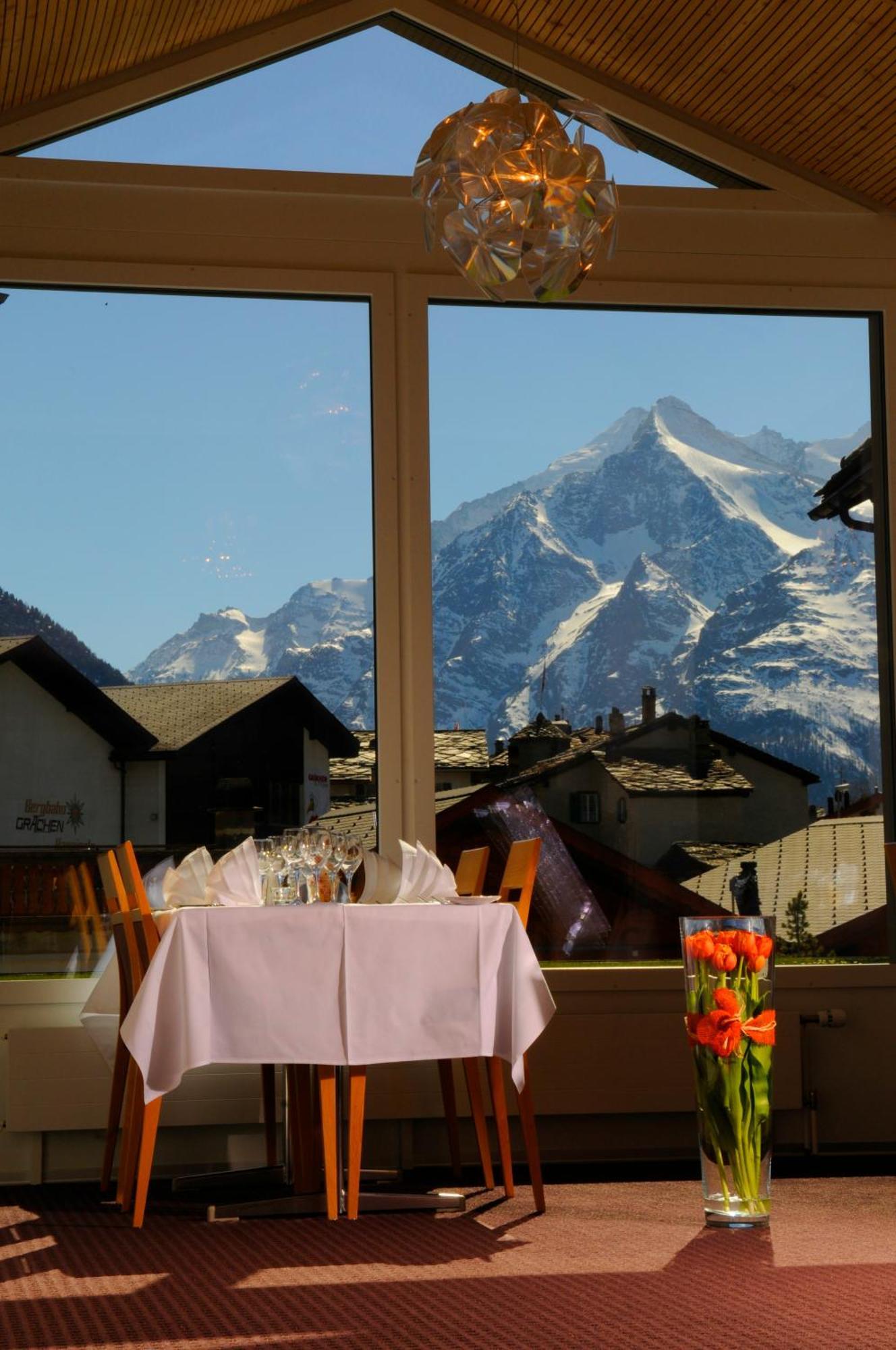 Hotel Gädi Grächen Exteriör bild